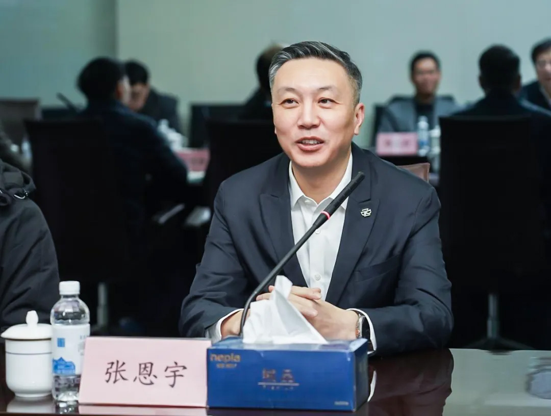 常州大學(xué)徐守坤書記、陳海群校長一行蒞臨神開參觀考察(圖2)